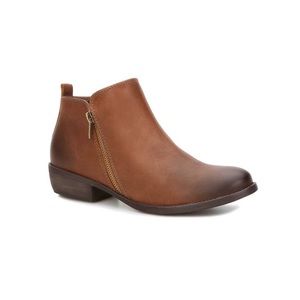 Casual and dressy! boots 😍